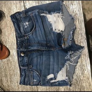 AMERICAN EAGLE JEAN SHORTS